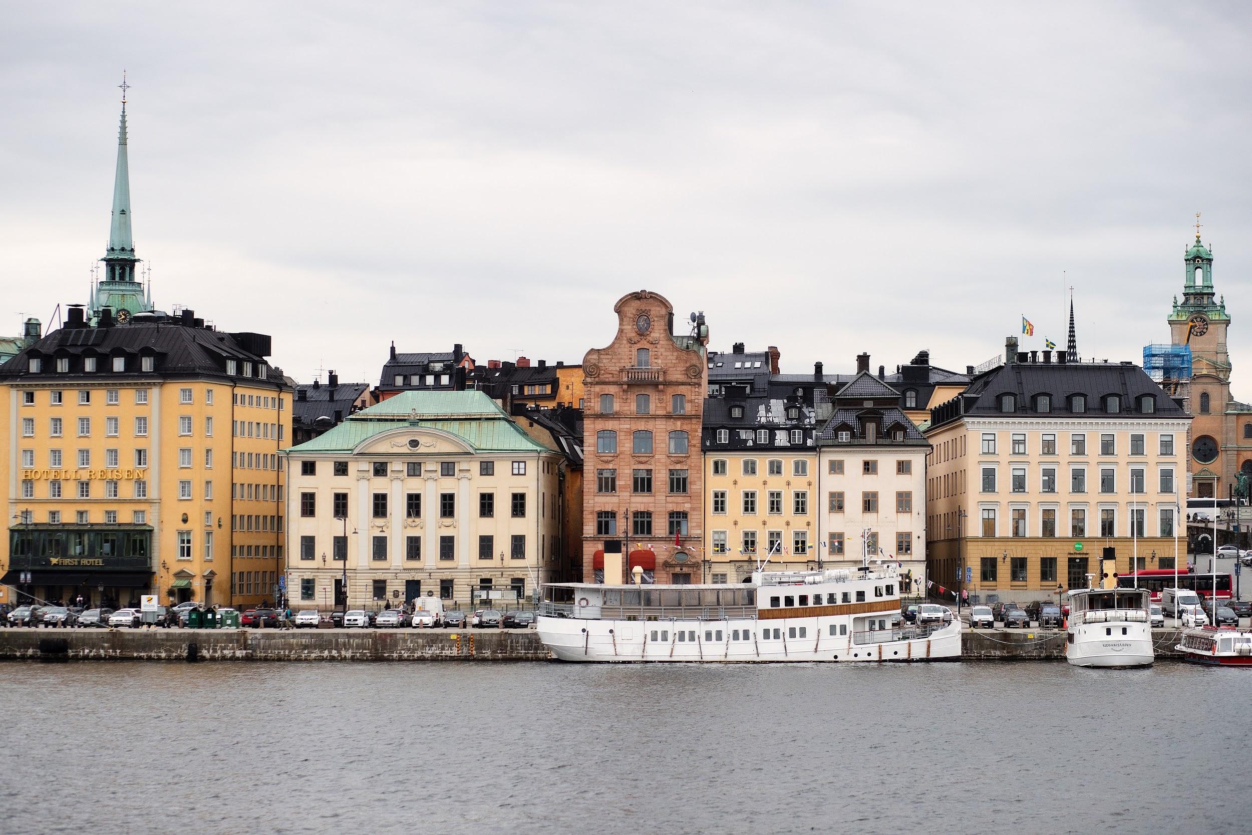 10 Reasons Why a Guided Tour Is the Best Way to Travel Scandinavia