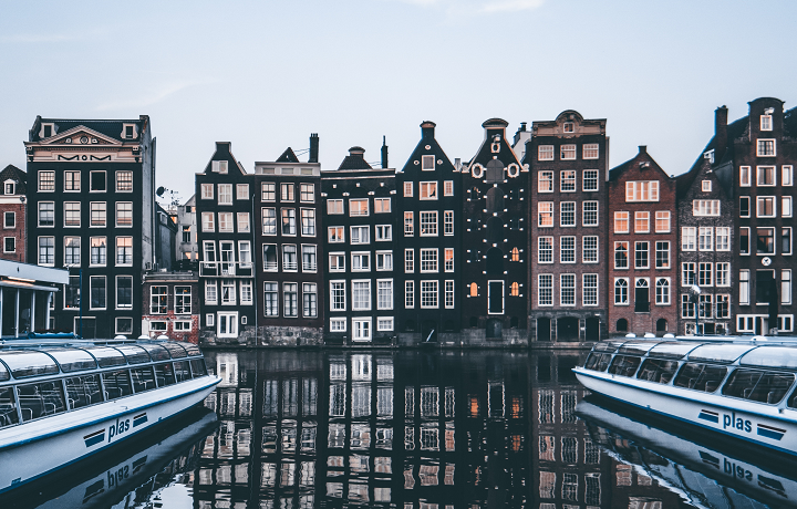Europe in Pictures: A Photo Journal of the 7 Most Beautiful Cities